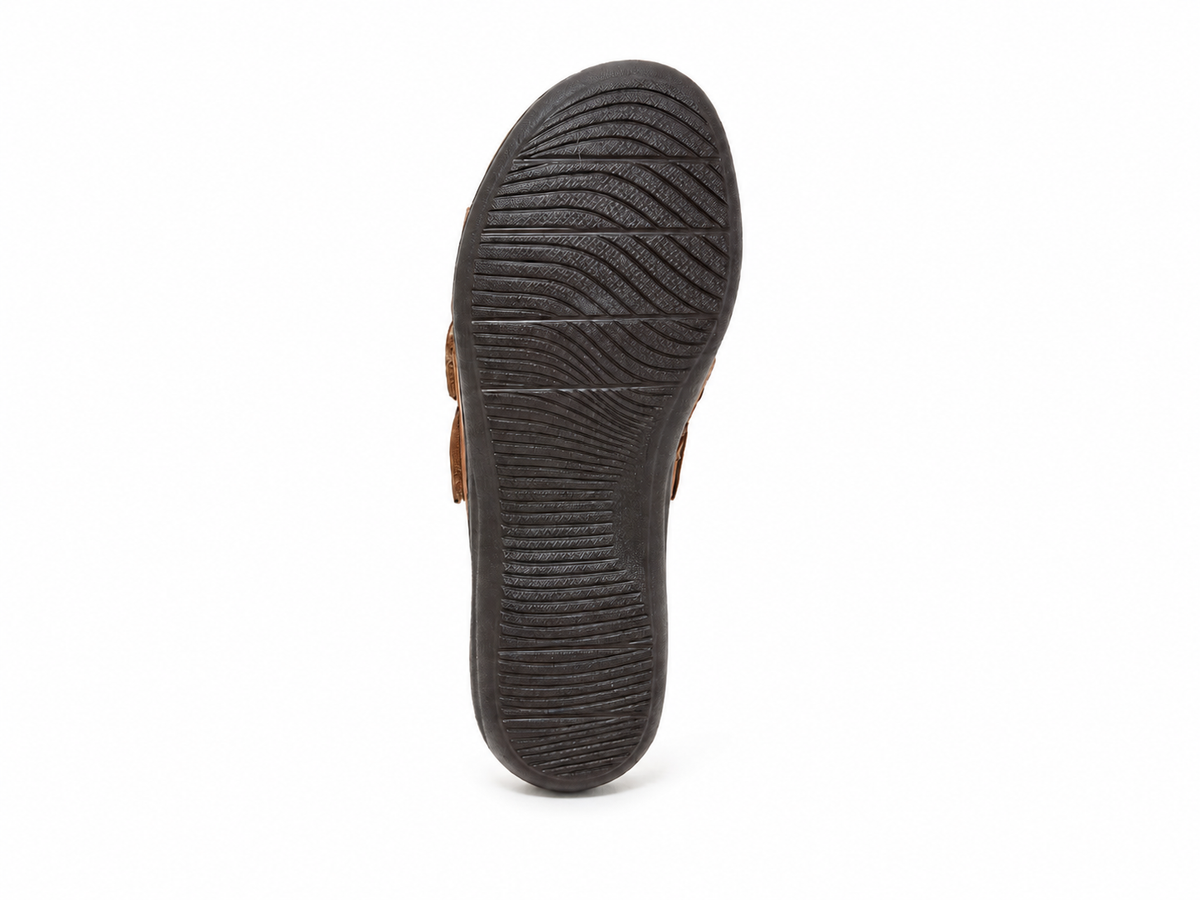 Women’s Soft-Step Leather Slide Sandals – All-Day Comfort